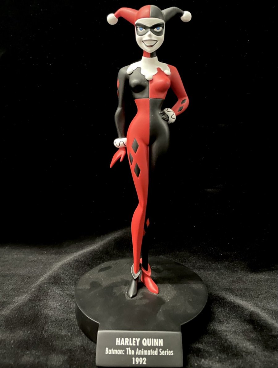 harley quinn maquette